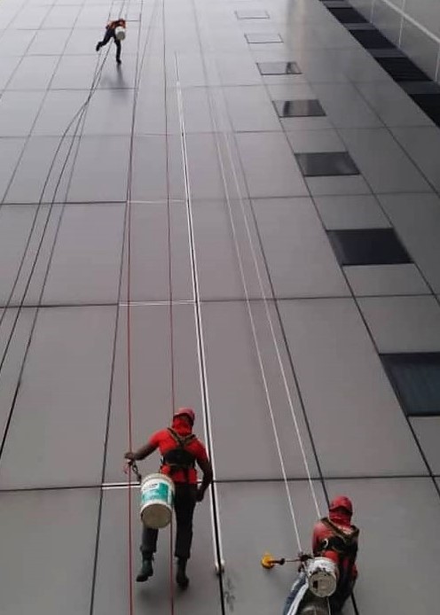 External High Rise Cleaning