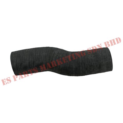 Fuso 8M23 Top Hose MC018127