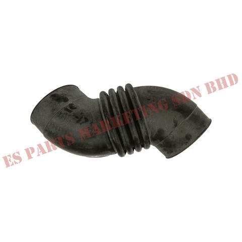 Nissan CW520 S Shape Air Hose 16530-97078, 16530-ND001, 095214
