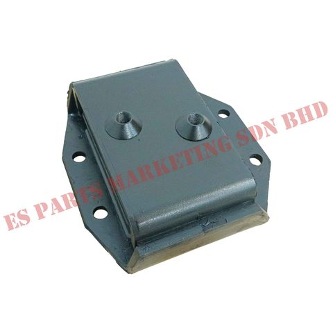 Nissan RF8 RR Engine Mounting 11328-00Z04