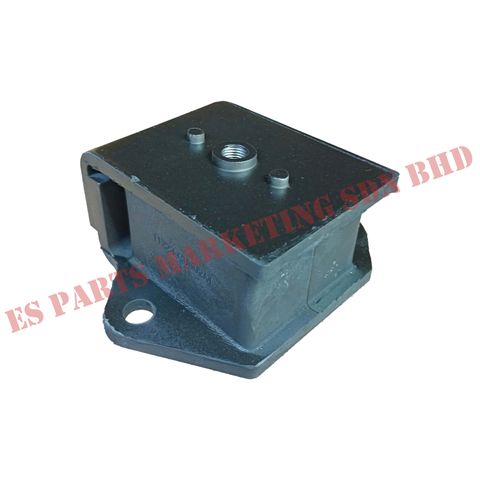 Nissan UG780 Front Engine Mounting 11223-C0502M