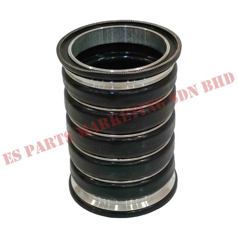 Volvo FM9 FM13 Intercooler Hose 20589122, 21312236, 20561450, 031.145