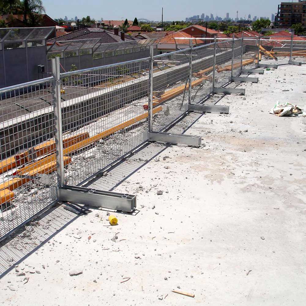 PRESTON SuperBarrier Edge Protection Barrier