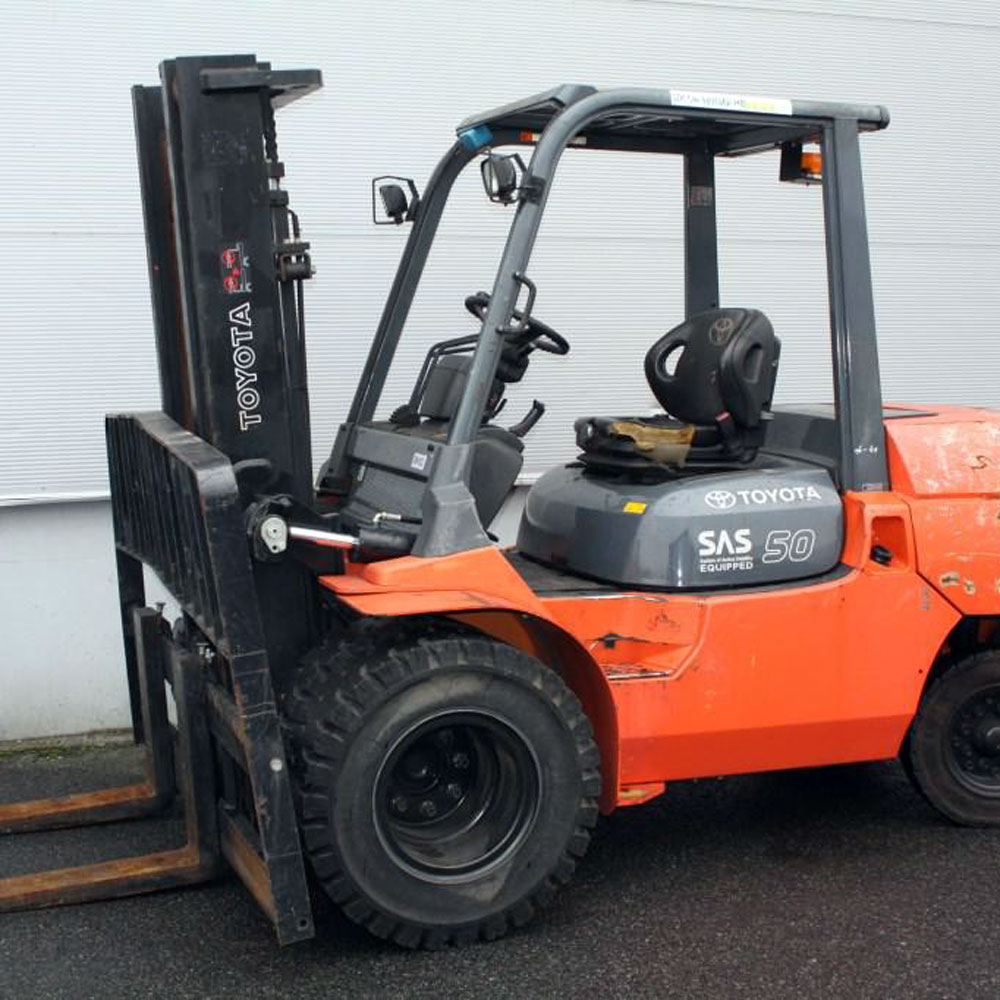 Toyota Diesel Forklift 7FD50 - 5.0 Tons