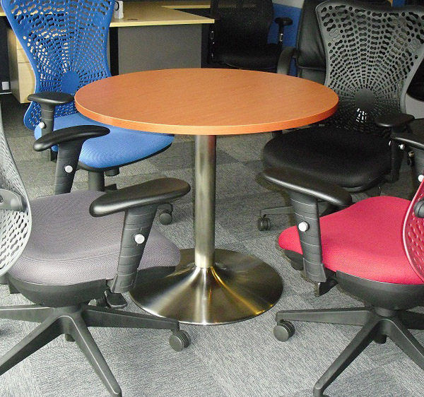 Round Meeting Table