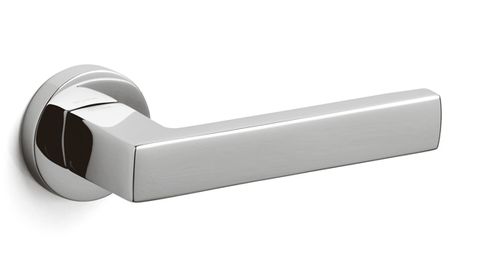 PLANET - Luca Casini 2005 - M195