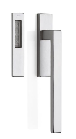 PLANET Q - Studio Olivari - L121 - Pull-up Handle