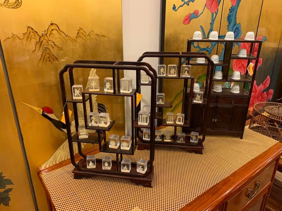 Chinese Mini Display Shelf