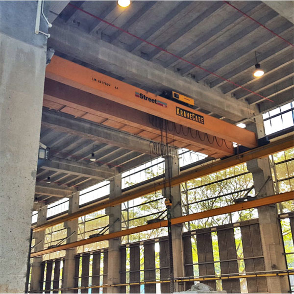 Overhead Cranes