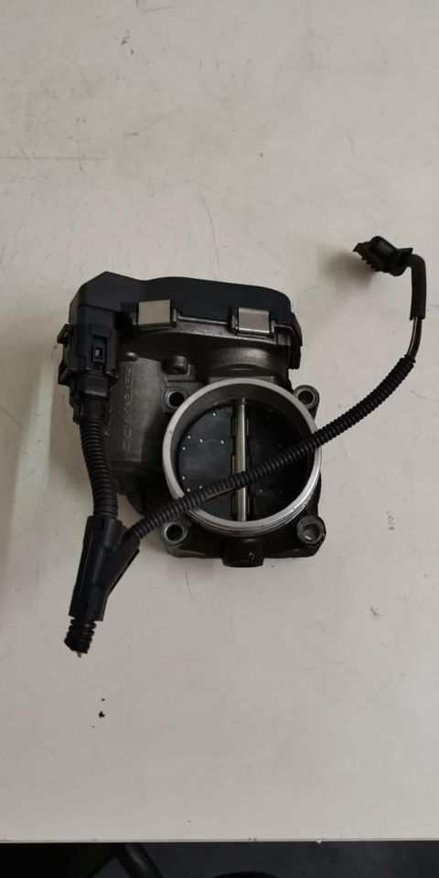 BMW 5 Series E60 Throttle Body