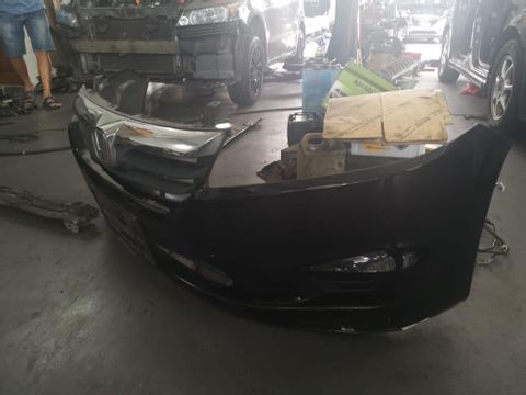 Honda Stream Front Bumper