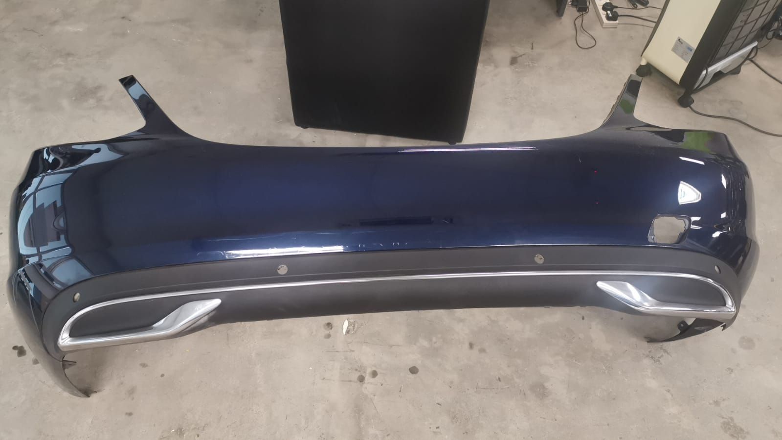 W205 rear deals bumper