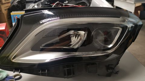 Mercedes Benz GLA X156 Left Headlamp
