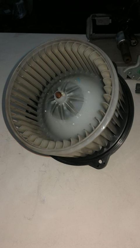 Toyota Vios Air Cond Blower Motor