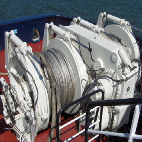 Anchor Windlass and Towing Winch