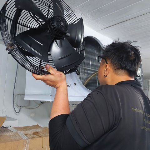 Chiller Room Fan Motor Replacement