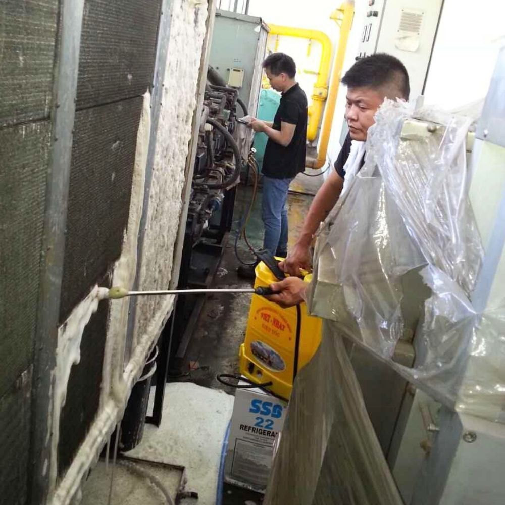 Coldroom Condenser Chemical Wash