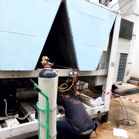 N2 Leak Test Refrigerant Circuit