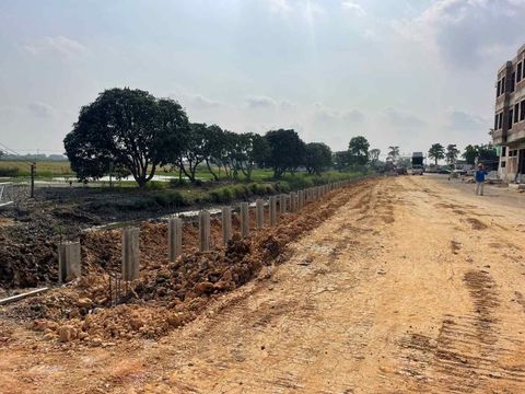 เสาเข็ม กำแพงดิน