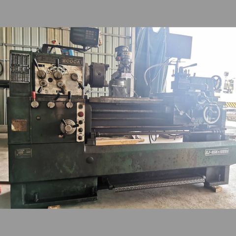 No.17 เครื่องกลึง Ecoca 460x1000 รูเพลา 58 มือ2